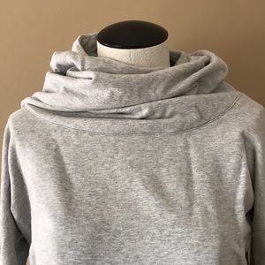 Lulu lemon pull over hoodie